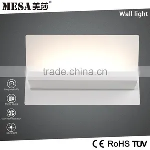Good Quality Acrylic Drawing Room Modern Lamp thumbnail-2