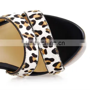 Women Models Horse Hair Wedged Designers Girls Block Heel Sandals thumbnail-4