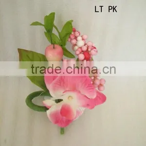 Flowers and Berries Napkin Ring Arrangement thumbnail-2