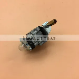 Carburetor For Troy-Bilt TB26TB TB475SS TB490BC TB425CS Gas Trimmer Carb thumbnail-5