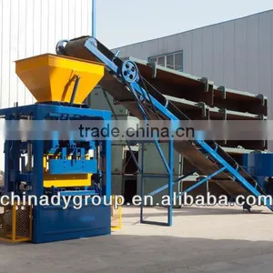 Concrete Block Making Machinery for Small Industries QT4-24 Brick Machine thumbnail-1