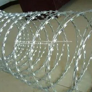 SS304/SS316 Barbed Wire thumbnail-1