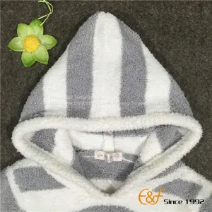 Long-style Kangaroo Pocket Sweater With Hood thumbnail-2