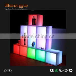 New Wateproof Rechargeable Club/Party/KTV/Event LED EVERCHANGING CUBE DISPLAY Cube Container thumbnail-2