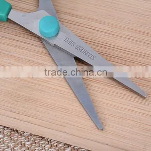Fashion High Quality Student Scissors Plastic Handle Office Scissors thumbnail-5