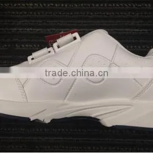 Black White Color Shoe Cheap Man Sports Shoes Stock Bulk thumbnail-2