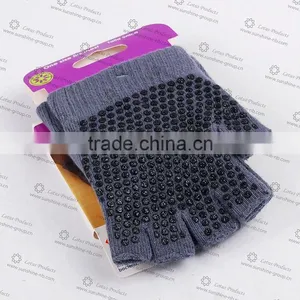Fitness Gloves thumbnail-1