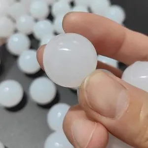 Customize Various Rubber Ball Cores to Fit Multiple Manufacturers' Products thumbnail-5