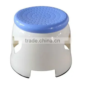 Love Heart Plastic Round Stool Kids Bath Stool thumbnail-1