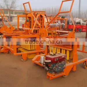 QMY4-45 Small Mobile Lay Eggs Concrete Hollow Brick Making Machine in Linyi thumbnail-3