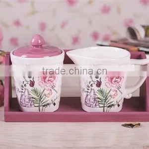 Factory Direct Ceramic Milk Jug and Sugar Jar Set With Red Wooden Stand thumbnail-1