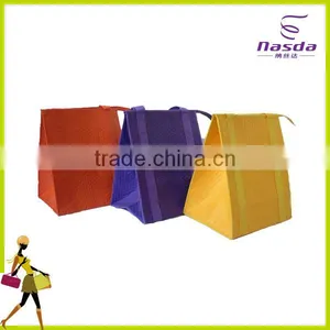 Nonwoven Disposable Cooler Bag Made in China thumbnail-6