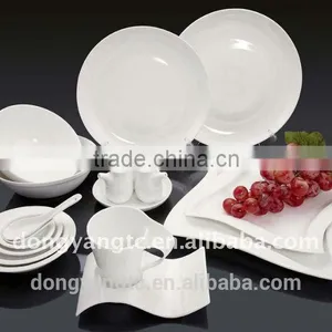 Factory Supply Bulk White Ceramic Dinnerware Porcelain Tableware Set thumbnail-1