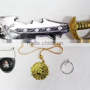 Plastic Pirate Sword With Eye Patch Earring and Badge for Kid Toy thumbnail-1