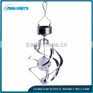 Colour Changing Solar Wind Hanging Lamp thumbnail-2