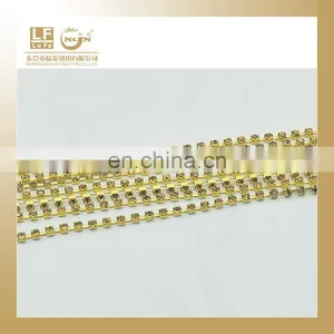 6mm Roll Rhinestone Cup Chain thumbnail-2