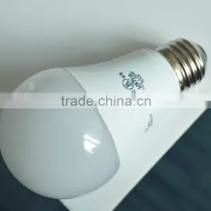 UL Listed 9W 800lm A19 LED Light Bulb thumbnail-3