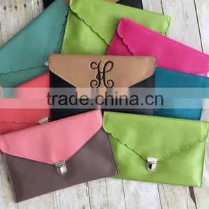 Monogrammed Crossbody Clutches For Valentine's Gifts thumbnail-5