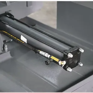 Hongshengjie Double-Pole Band Saw Machine G45/50S – Specialized for Cutting Profiles; Recommended Sawing Equipment for Metal Processing Enterprises thumbnail-4