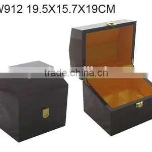Top Luxury Wooden Painted Gift Packing Box Wth Gold Lock thumbnail-1