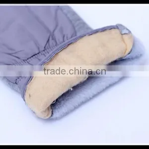 Ladies Grey Feather Cloth Touch Finger Hand Gloves thumbnail-2
