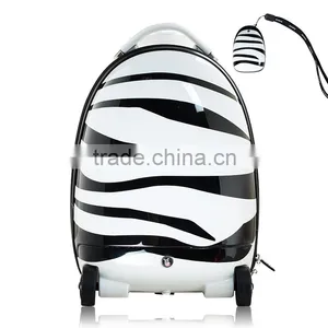 Rastar Best Gift Kids Remote Control Walking Suitcase thumbnail-6
