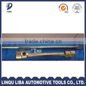 Double Ended Socket Wrench Wheel Lug Wrench thumbnail-5