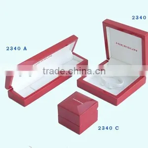 Luxury Wooden Watch Box for Gift Packing thumbnail-1