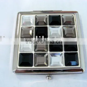 Metal Compact Mirrors thumbnail-1