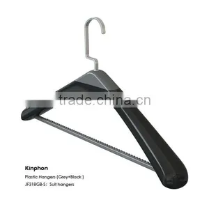 Kinphon Hanger Hotel Suit Hanger thumbnail-1