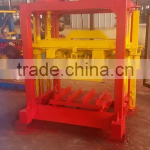On Sales Small Semi QTJ4-40 Crushed Stone Cement Block Brick Making Machine thumbnail-2
