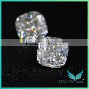 Wholesale Best Cut Vvs Clarity 9.5 mm Cushion Cut Forever Brilliant Moissanite thumbnail-4
