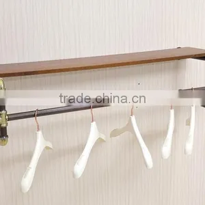 Metal Wall Rack thumbnail-1
