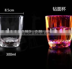 Party Decoration Led Multicolor Glow Bottle Coaster thumbnail-4