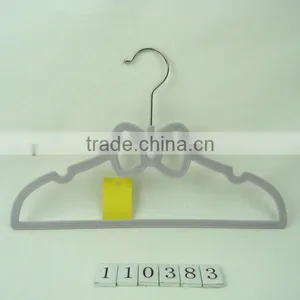 Magic Non-slip Soft Touch Velvet Hanger for Children thumbnail-1