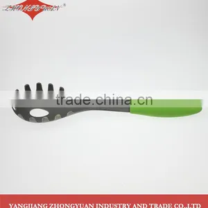Hot Sale Non-toxic Colorful Funny Kitchen Tools Nylon Kitchen Utensils Set thumbnail-2