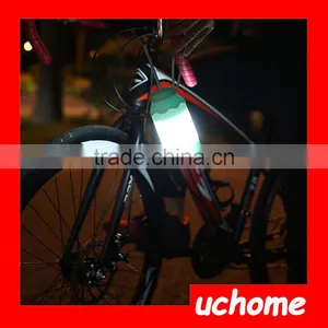 UCHOME Emergency Outdoor Hiking Telescopic Smart Hand Lamp Led Lantern thumbnail-4
