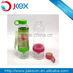Clear Plastic Fruit Infuser Lemon Juice Pitcher thumbnail-2