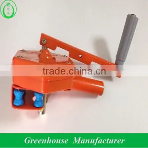 Greenhouse Manual Roll up for Long Length thumbnail-1