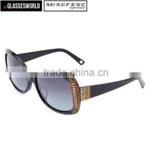 OEM 2015 Luxury UV400 Designer CE Fashionable Women Sunglasses Cool Wholesale in China Factory thumbnail-1