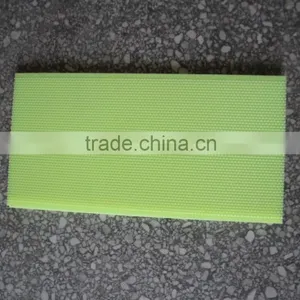 Wholesale Plastic Wax Foundation Sheet for Apis Mellifera Beekeeping Equipments thumbnail-2