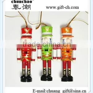 Wooden Soldier Nutcracker Toy for Christmas Decoration thumbnail-1