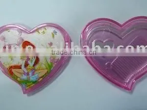 Heart Shape Makeup Mirror With Comb thumbnail-1