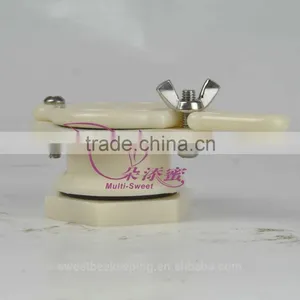 Beekeeping Equipment Honey Extractor Plastic Honey Gate Valve thumbnail-1