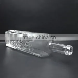 Whiskey Bottle in Glass With Aluminum Cap thumbnail-4