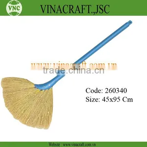 Broom Straw With Plastic Handle thumbnail-1