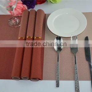 2015 New Arrival Light Color Red With Leige Placemat Fashion Adiabatic PVC Strip Weave Table Mat thumbnail-3