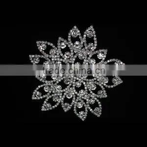 2015 Wholesale Flower Crystal Appliques for Wedding Dress thumbnail-3