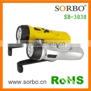 Auto Scan Radio Flashlight Hand Crank Radio Flashlight thumbnail-4