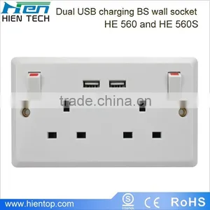 BS 13A Universal Socket Outlet 2 Gang UK Standard Electric Socket With USB thumbnail-2